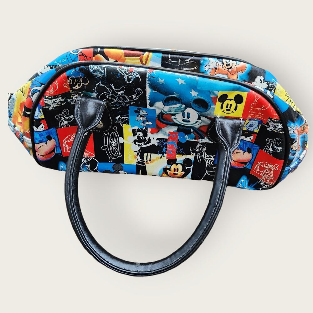 Walt Disney Resort Mickey Mouse Small Zip Purse with Id holder - Picture 5 of 7